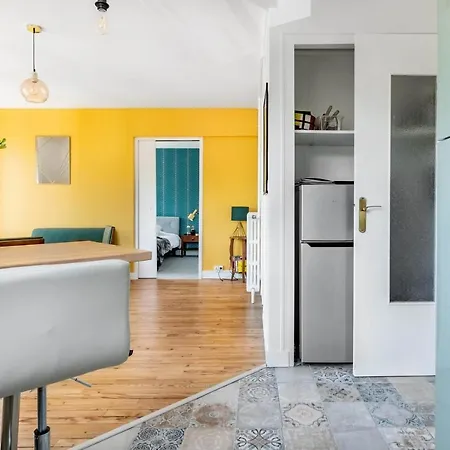 Bel Avec Garage Sur L'ile De Appartement