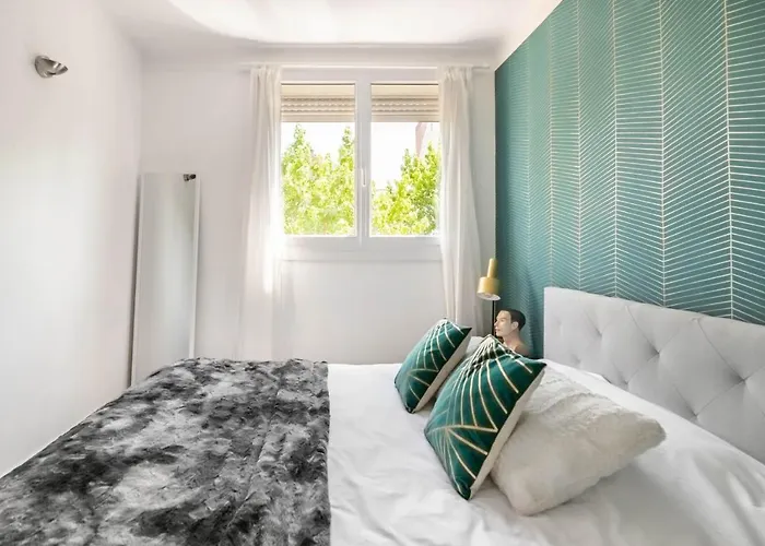 Bel Avec Garage Sur L'ile De