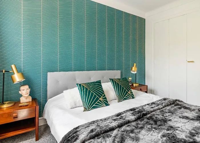 Bel Avec Garage Sur L'ile De