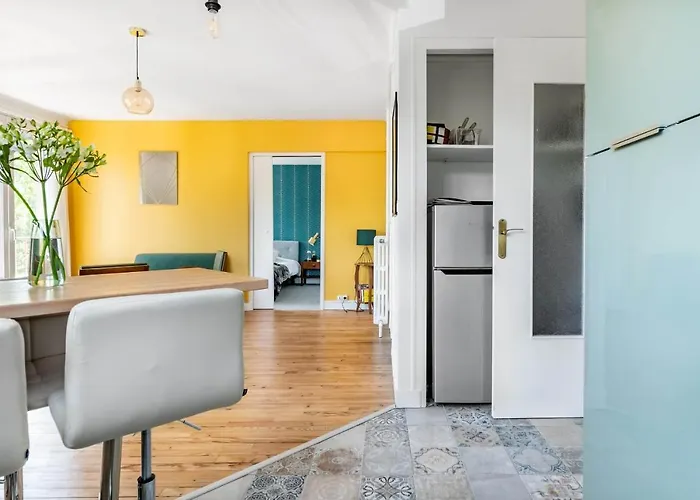 Bel Avec Garage Sur L'ile De شقة